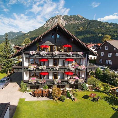 Gastehaus Carola Hotel Oberstdorf Room photo